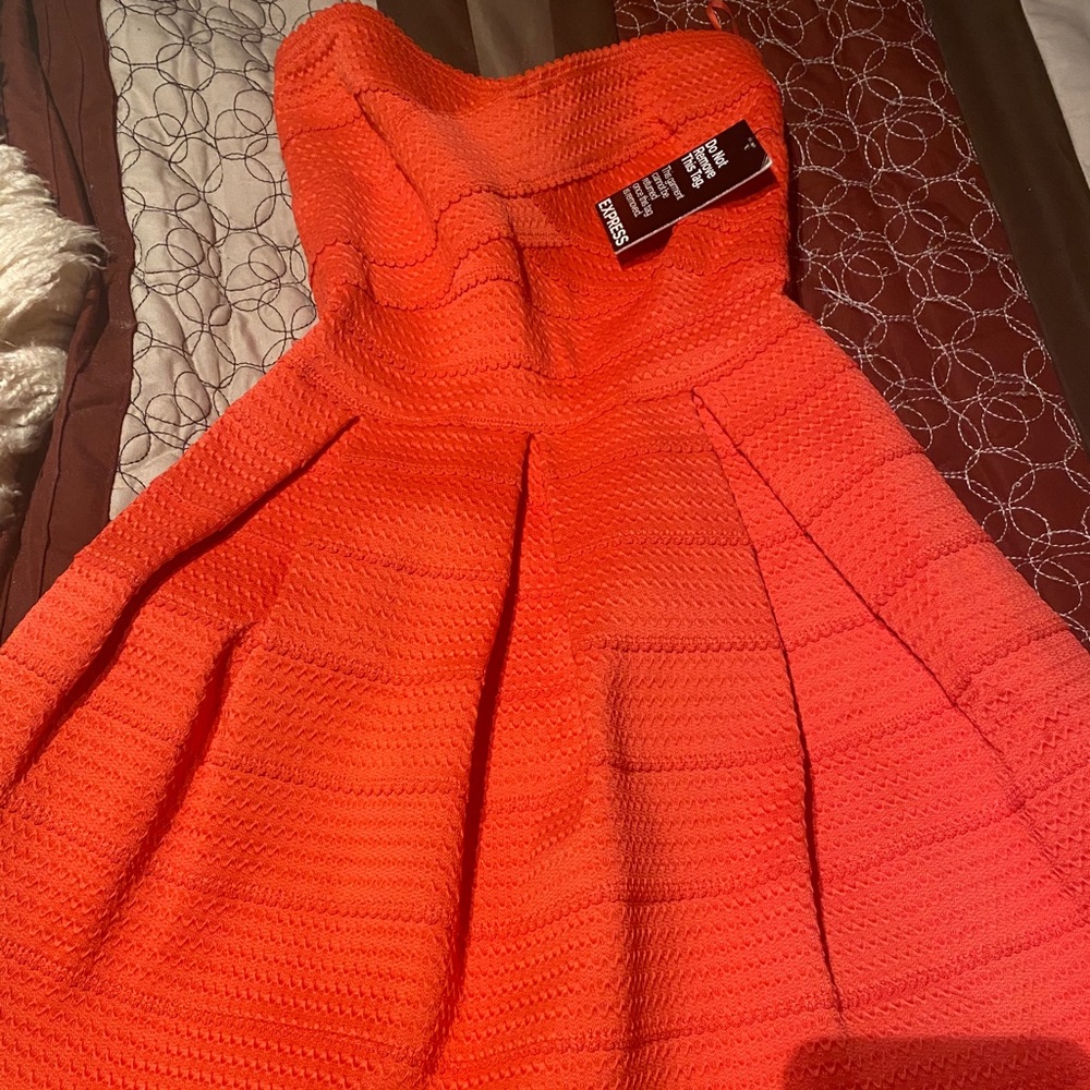 Express Dress For Teenage Girls